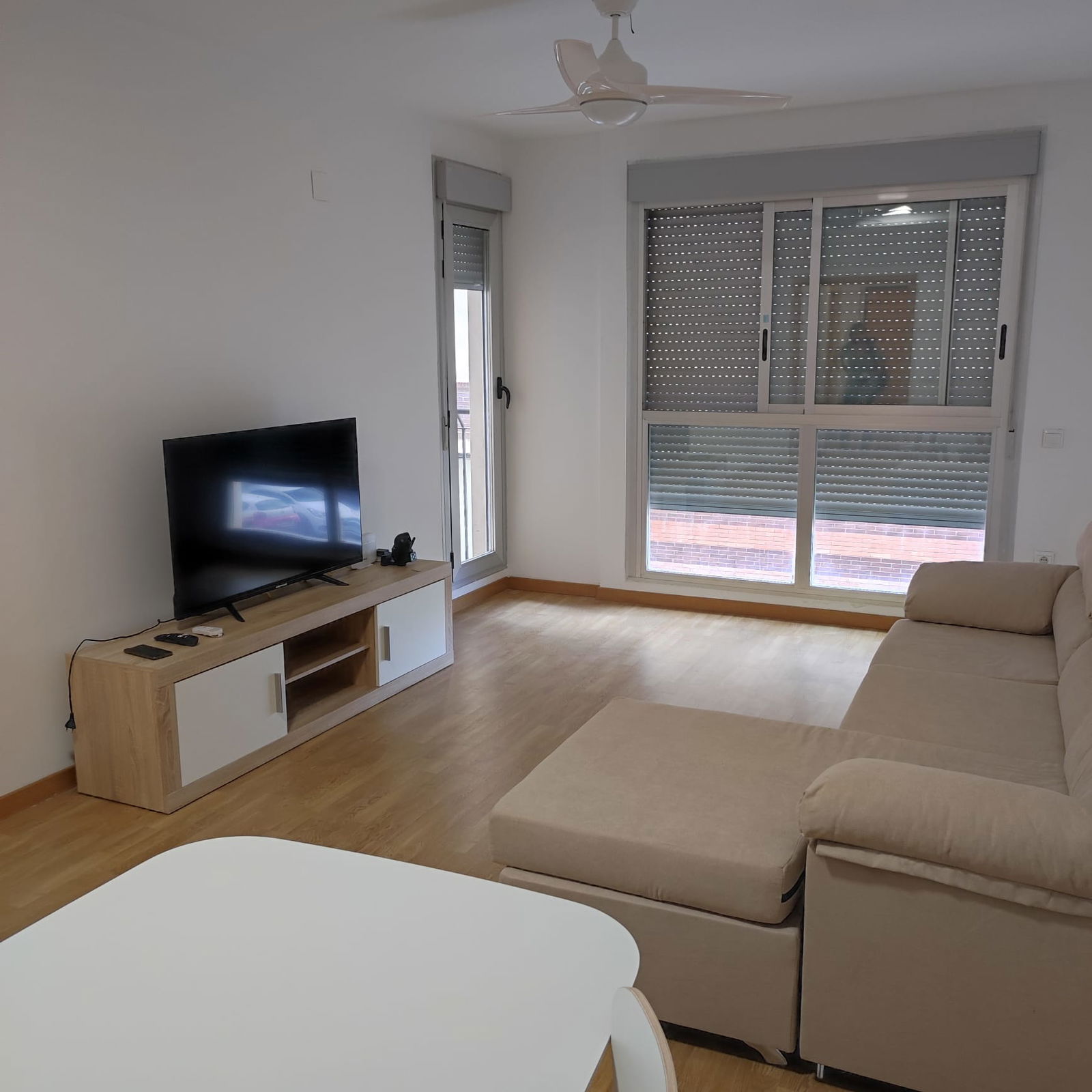 Hospedagem Em Casa De Família Almazora 430989