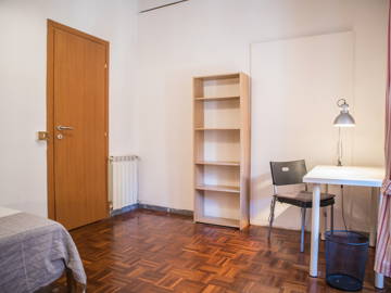 Room For Rent Roma 250738