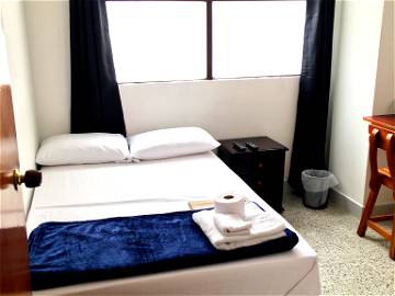 Room For Rent Medellín 235861-1