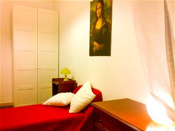 Roomlala | San Lorenzo Single Room Near Uni Sapienza