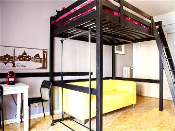 Roomlala | SAPIENZA: stanza SINGOLA ampia, con balcone e BAGNO PRIVATO 