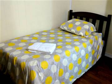 Roomlala | Saubere Suite Mit 2 Privaten Schlafzimmern Im Untergeschoss Zu Vermieten