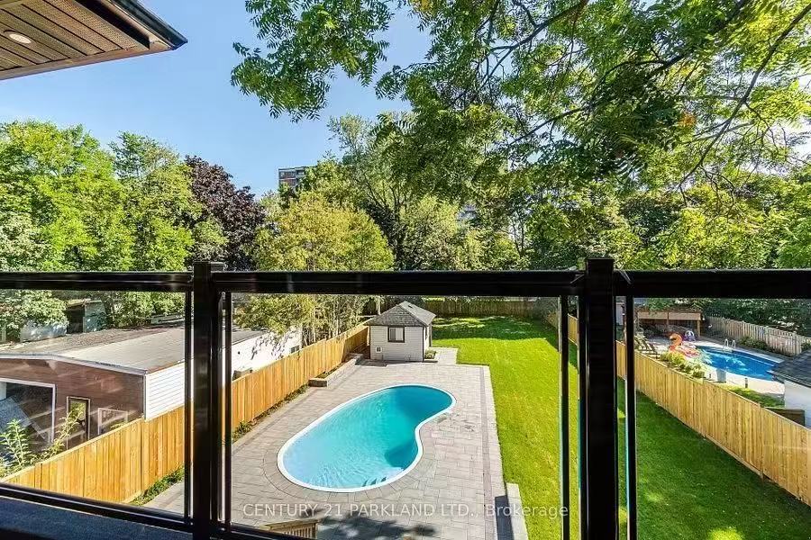 Gaascht Zëmmeren Toronto 661426