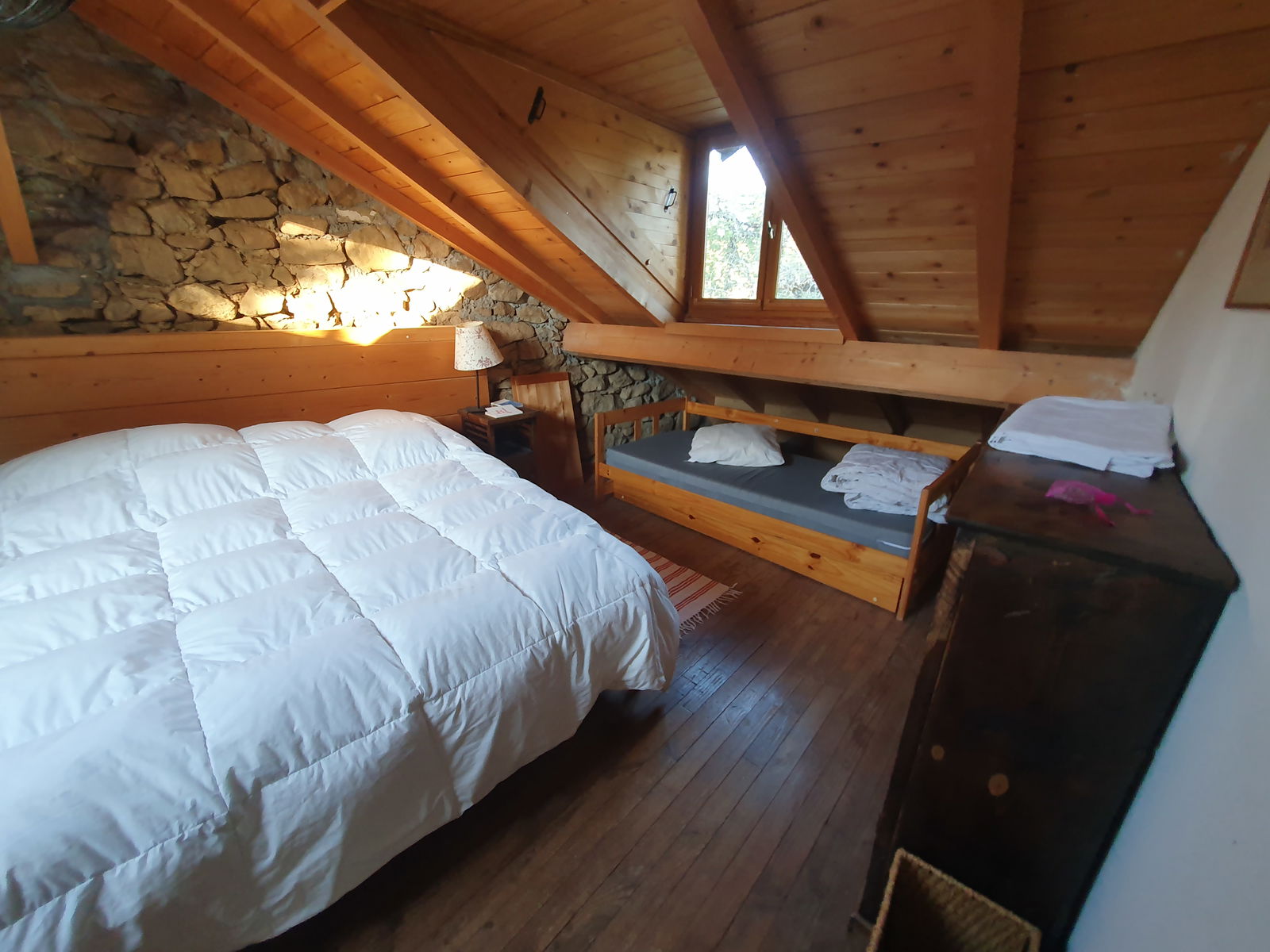 Homestay Puy-Saint-Eusèbe 658392