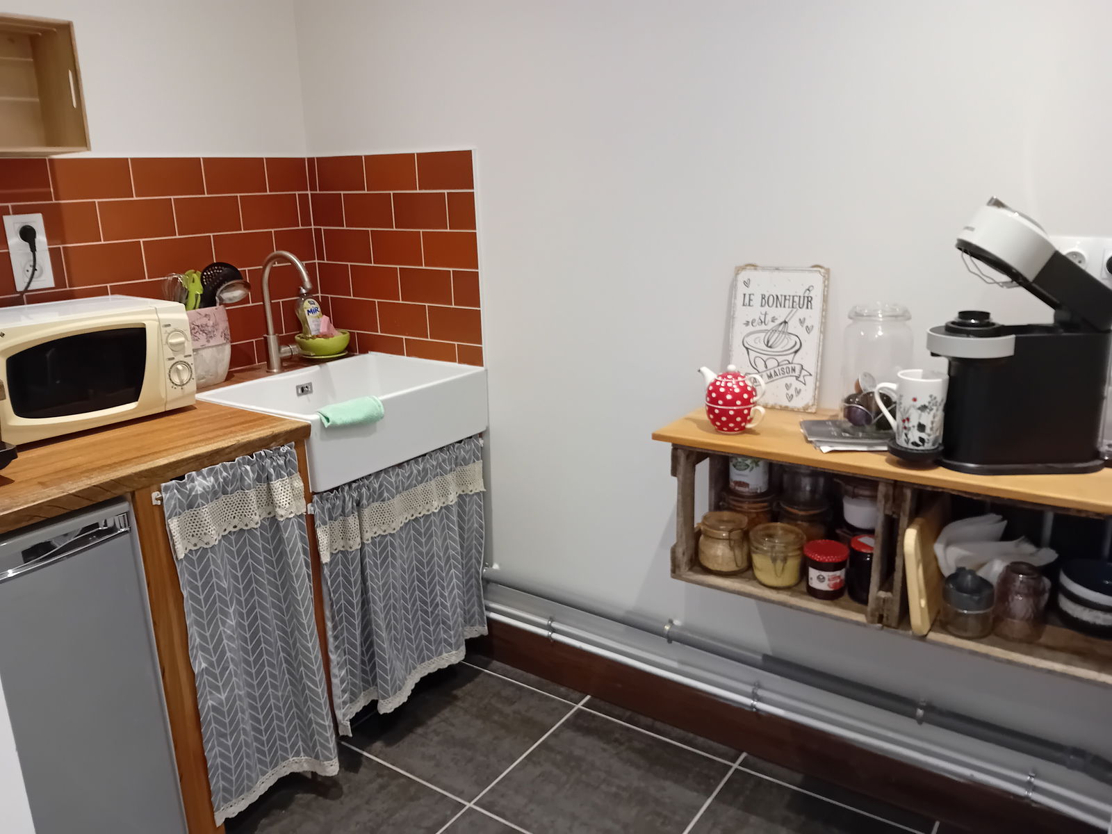 Onofhängeg Studio La Chapelle-de-la-Tour 389468