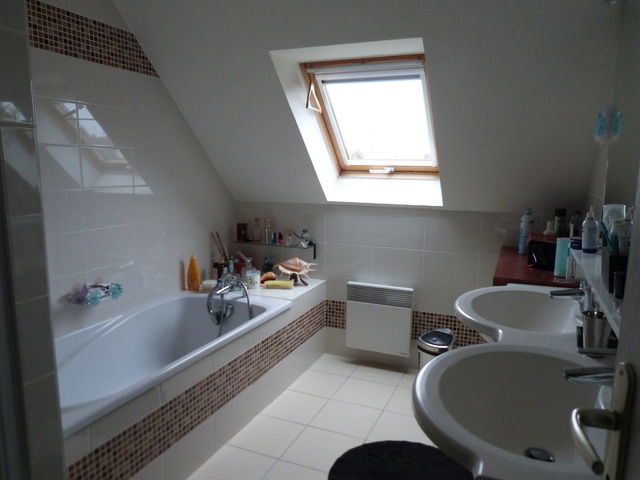 Homestay Les Ponts-de-Cé 39880