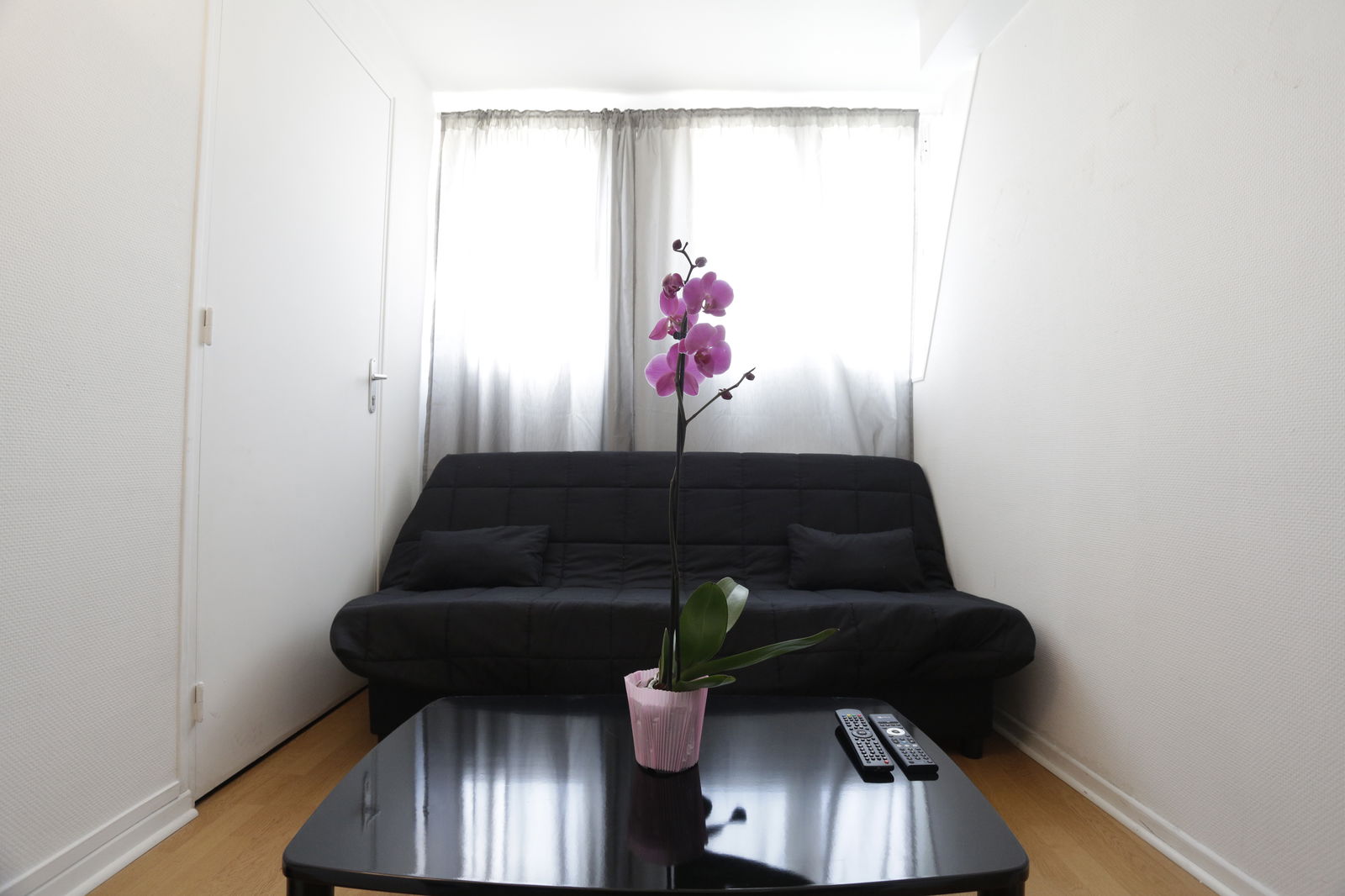 Onofhängeg Studio Neuilly-sur-Seine 81388