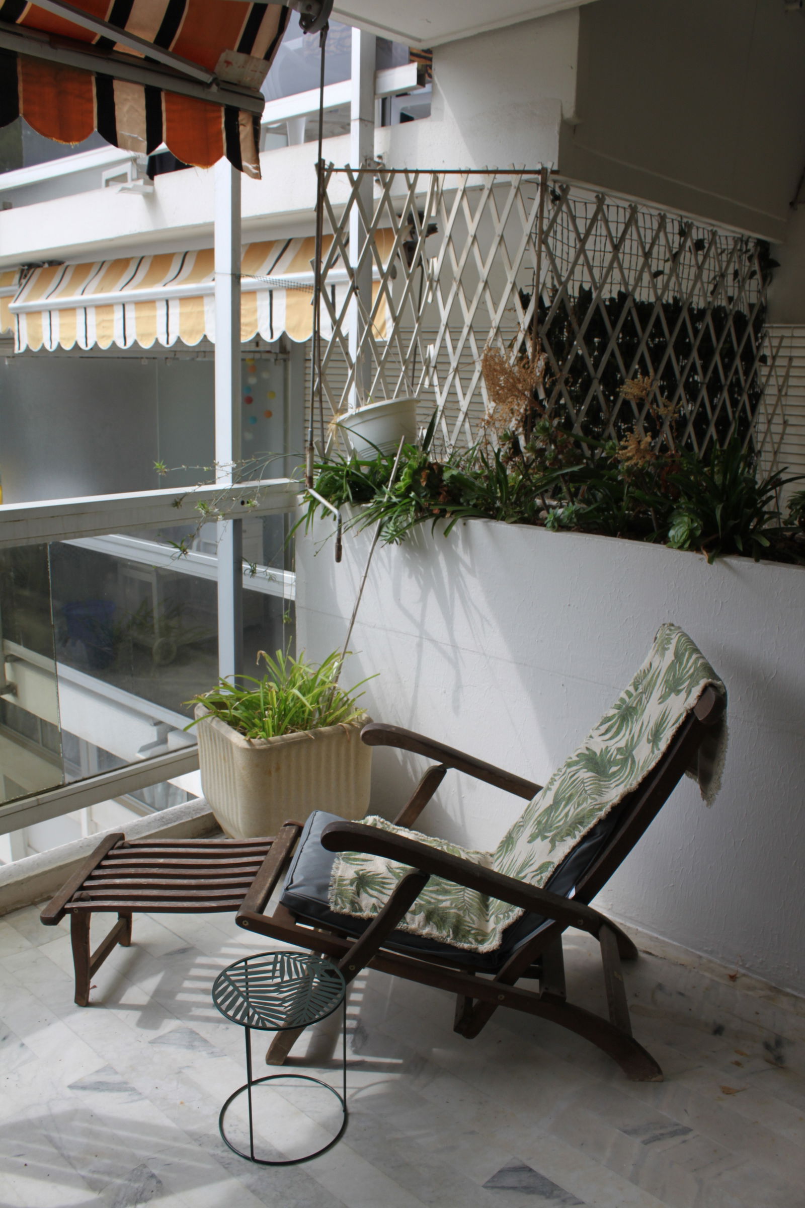 Onofhängeg Studio Antibes 260814