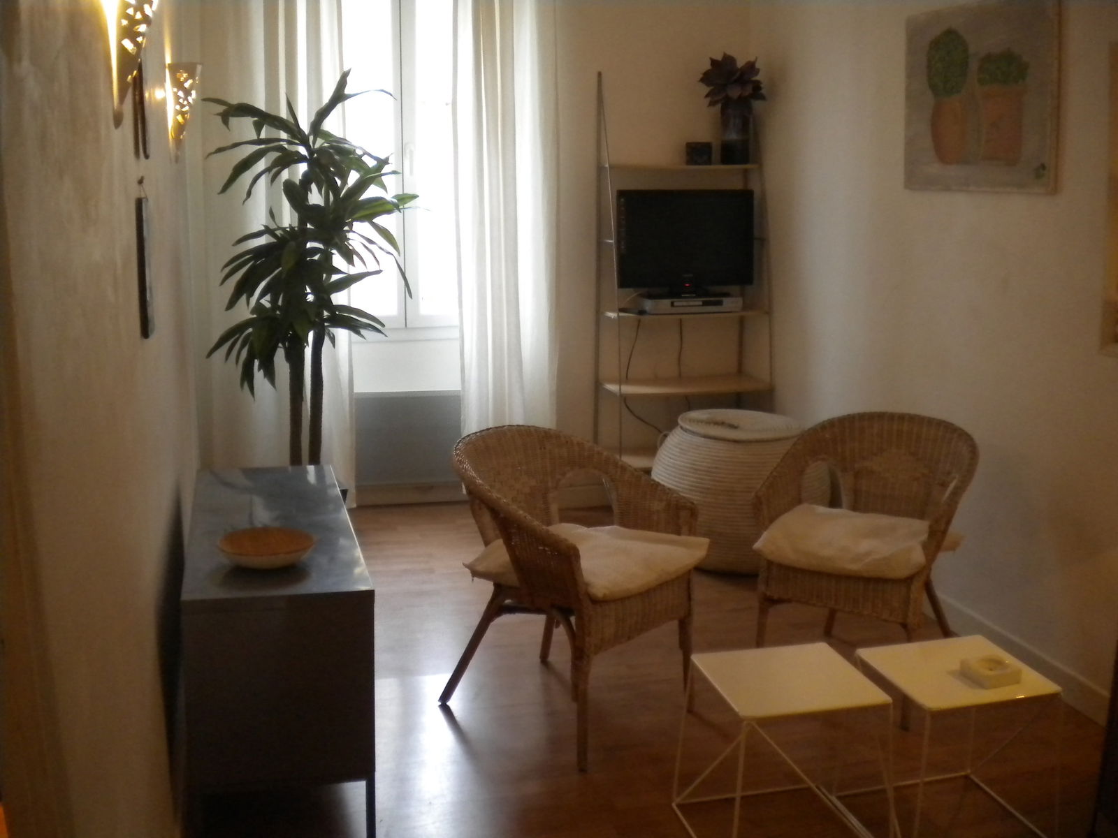 Onofhängeg Studio Nice 76228