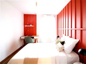 Roomlala | Schicke Zimmer Von 12 M² Zu Vermieten In Lille - LIL05