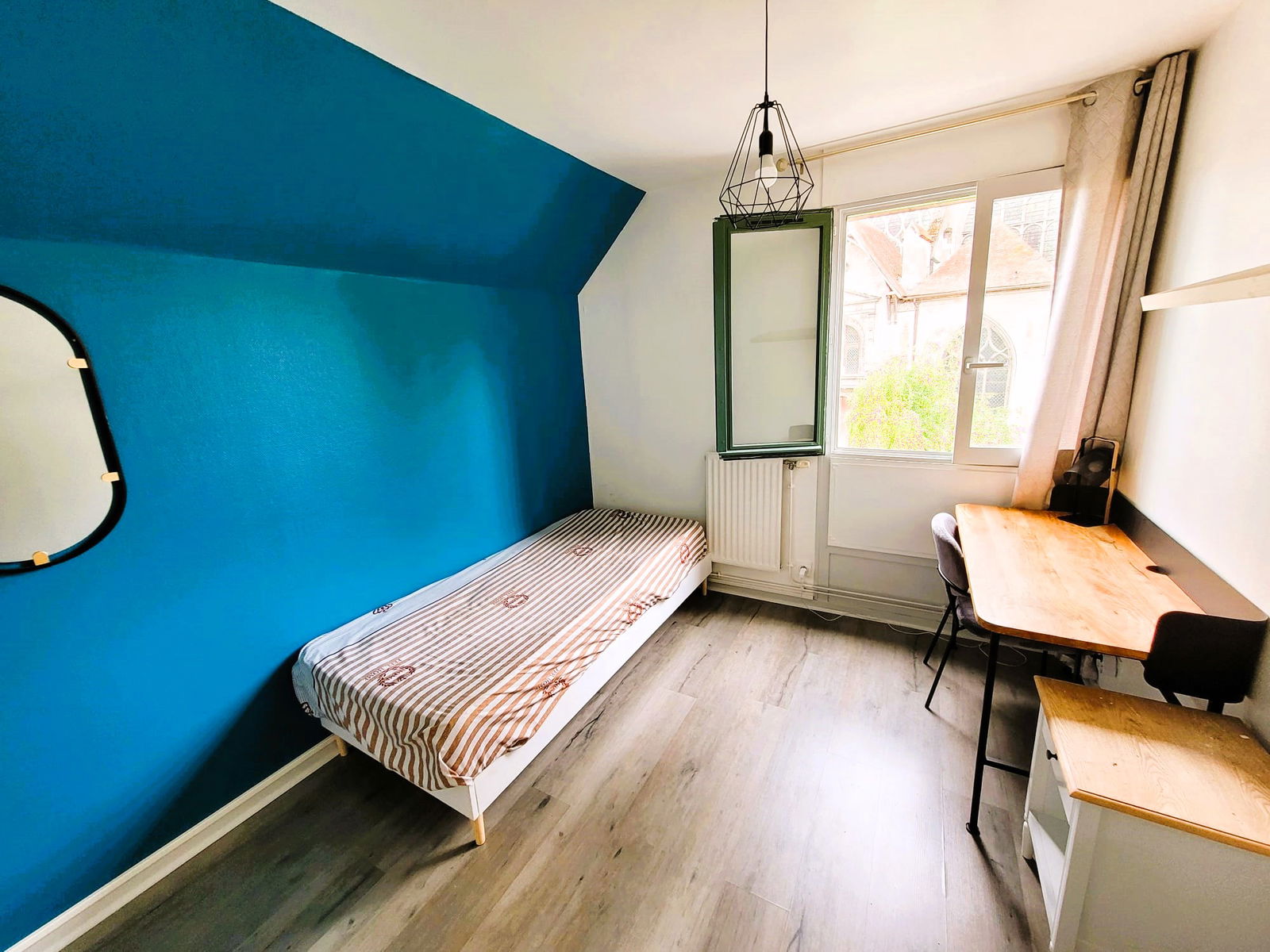 Colocatie Troyes 261029