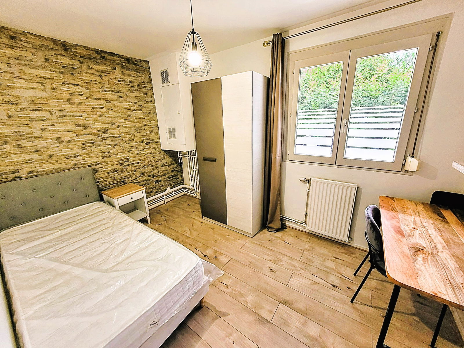 Colocatie Troyes 261029