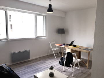 Roomlala | Schöne Komplett Renovierte Wohnung