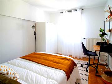 Roomlala | Schönes 11 M² Großes Zimmer Zu Vermieten In Saint-Denis - SDN38