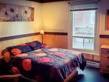 Roomlala | Schönes großes Zimmer in einem Haus in Lévis