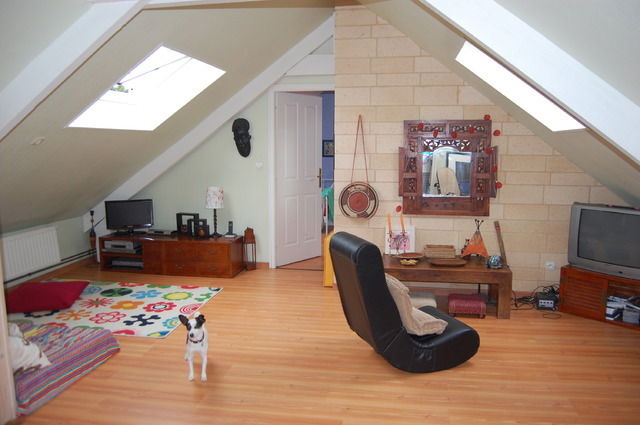 Kolokation Hermes 25528