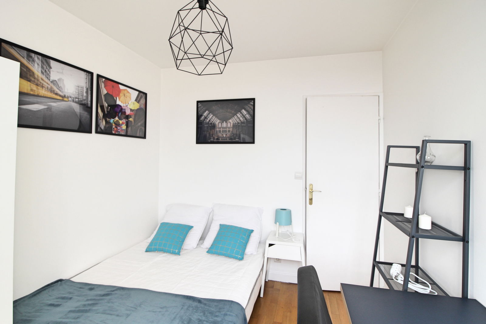 Kolokation Paris 209175