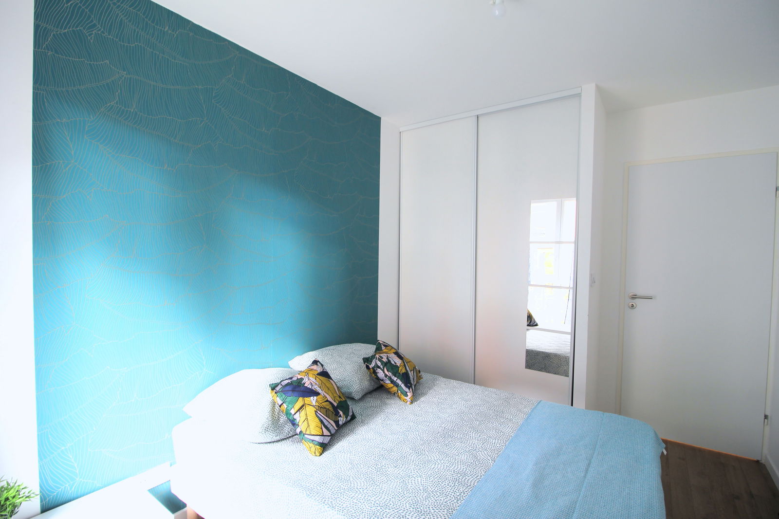 Kolokation Clichy 241247