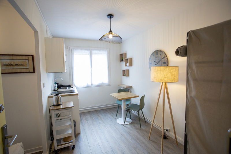 Unabhängiges Studio Pau 264467