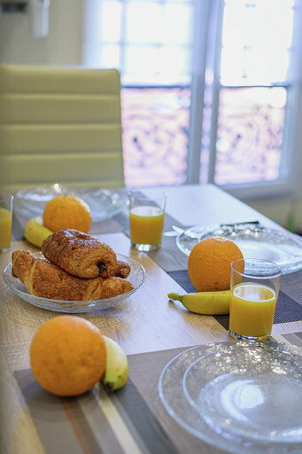 Kolokation Nice 227229