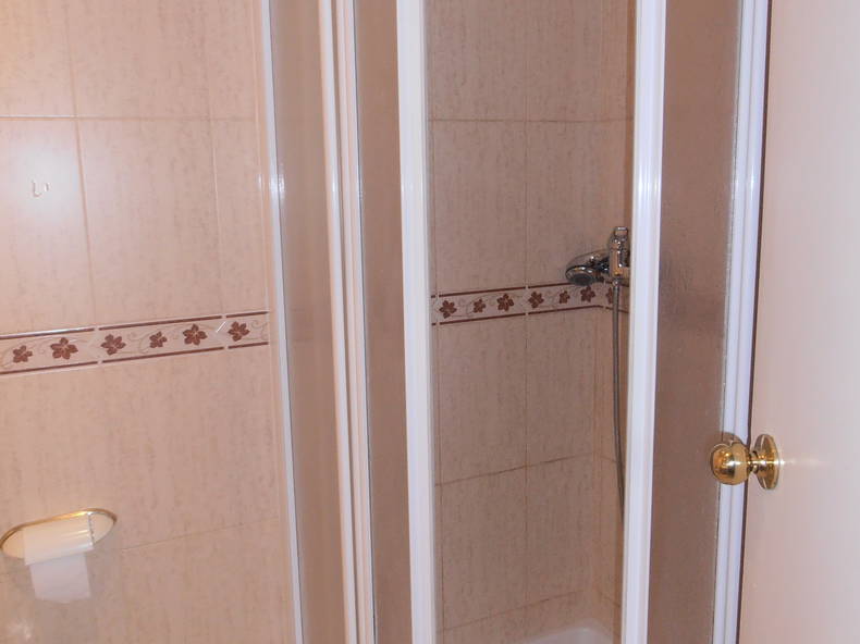 Colocation Granada 91747-4