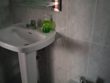 Colocation à louer à Málaga - photo 2 : salle de bain-2