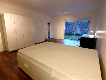 Roomlala | Se alquila habitación de 26 M2 en hermoso piso compartido grande