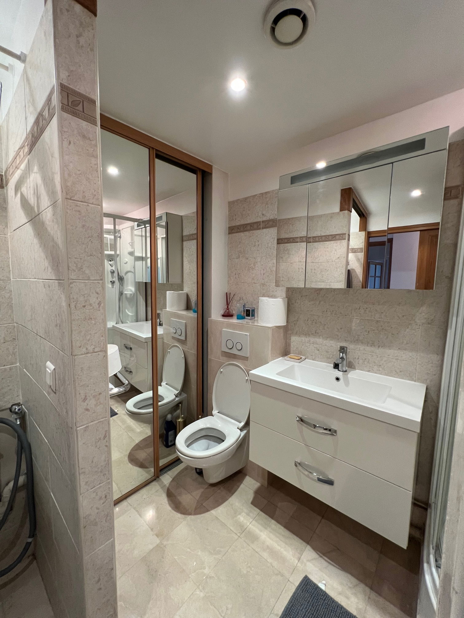 Quedarse En Casa Courbevoie 334091