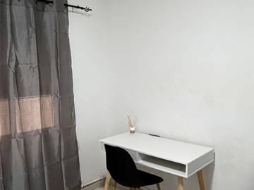 Colocation à louer à El Prat De Llobregat - photo 2 : chambre-2