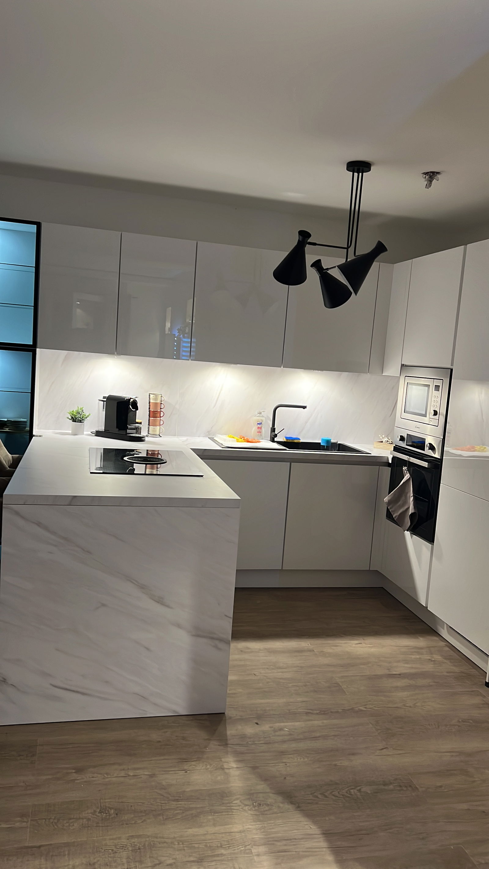 Colocación Etrembières 310669