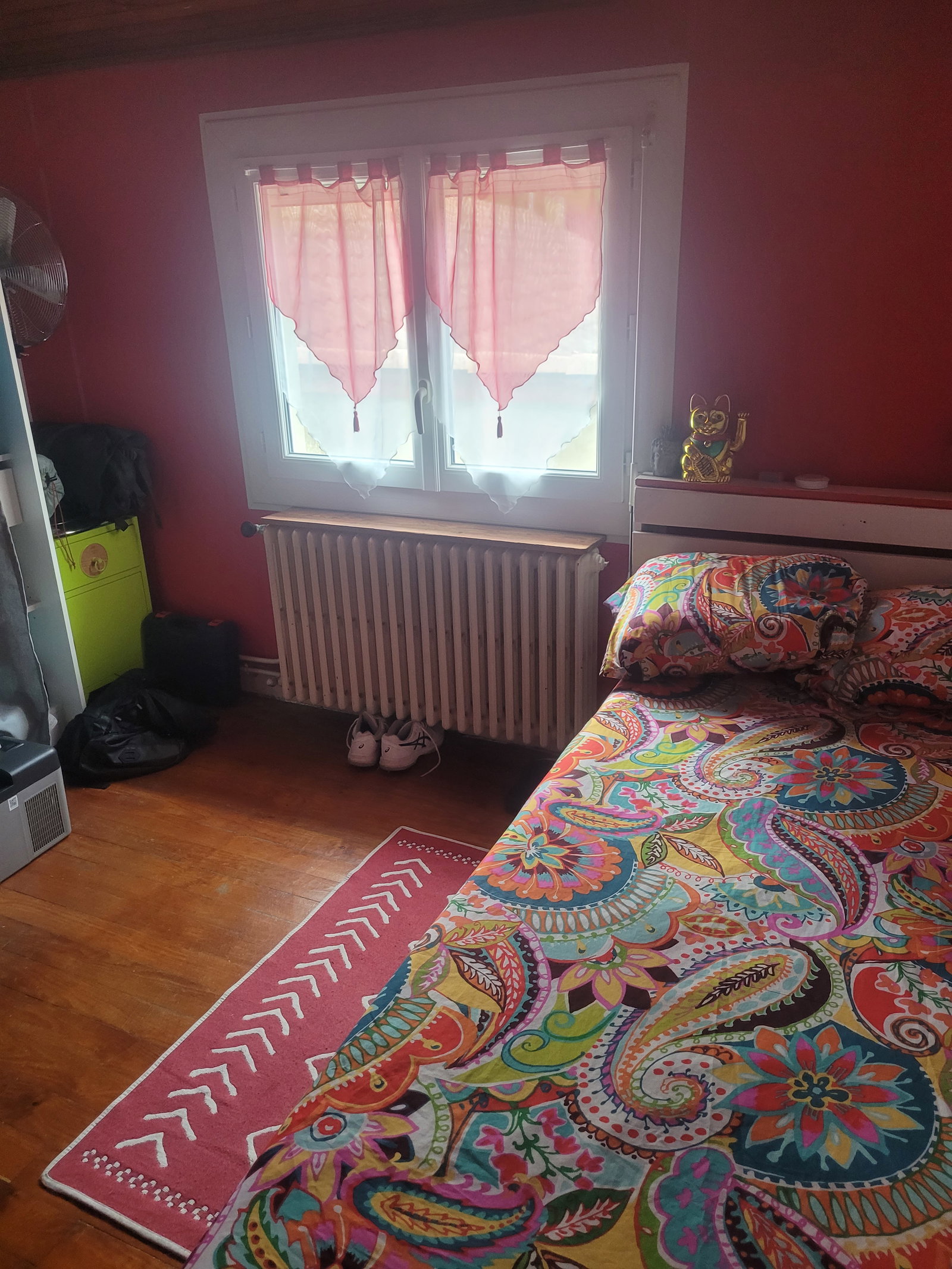 Habitación En Casa Del Anfitrión Montesquieu 407552