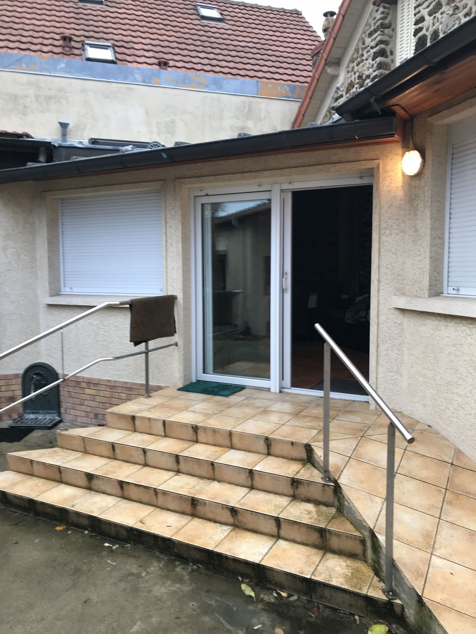 Colocación Bobigny 478345