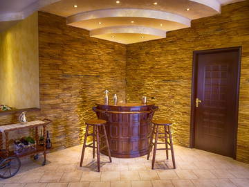 Entire Home Molise 198796-8