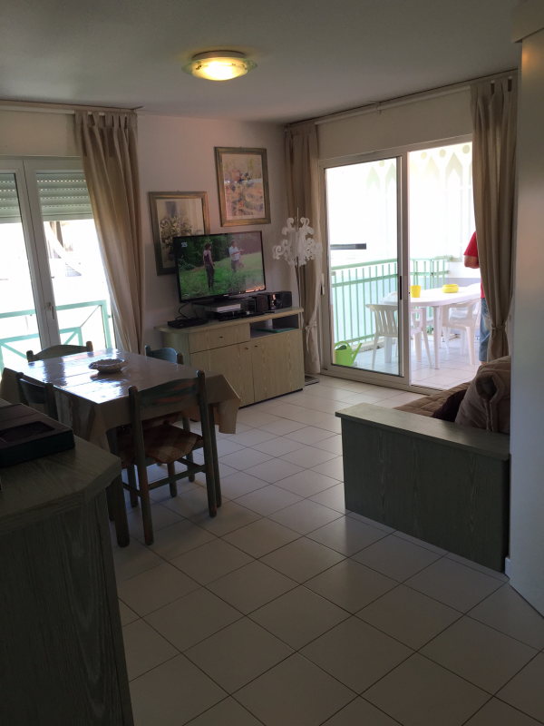 Entire Home Garnerans 155522