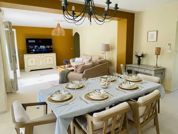 Entire home for rent in Maubec - photo 3 : Other room-3