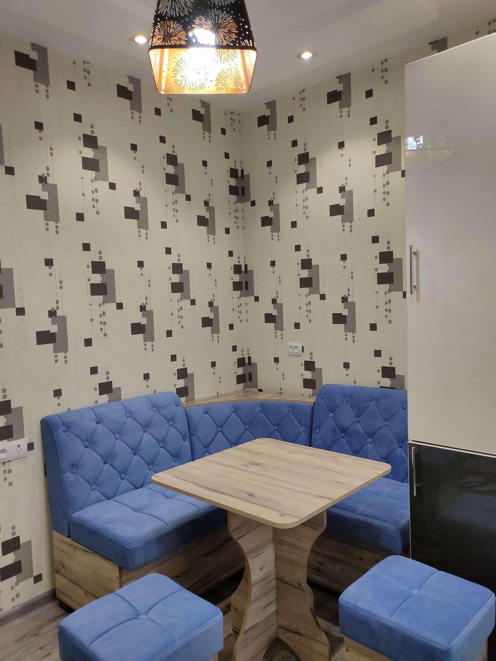 Estudio Independiente Тошкент 240558