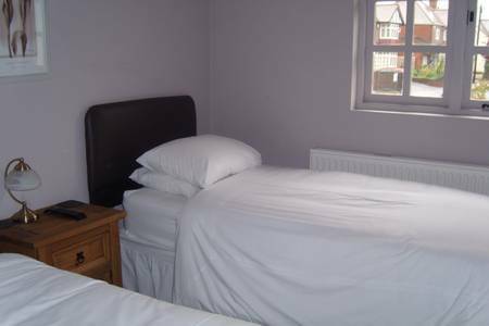 Homestay Marston Green 219719