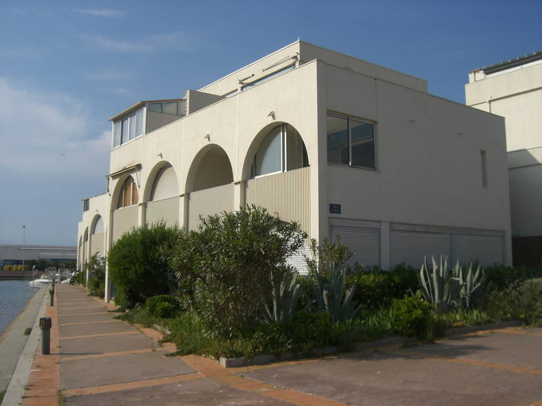 Entire Home Sète 202563-4