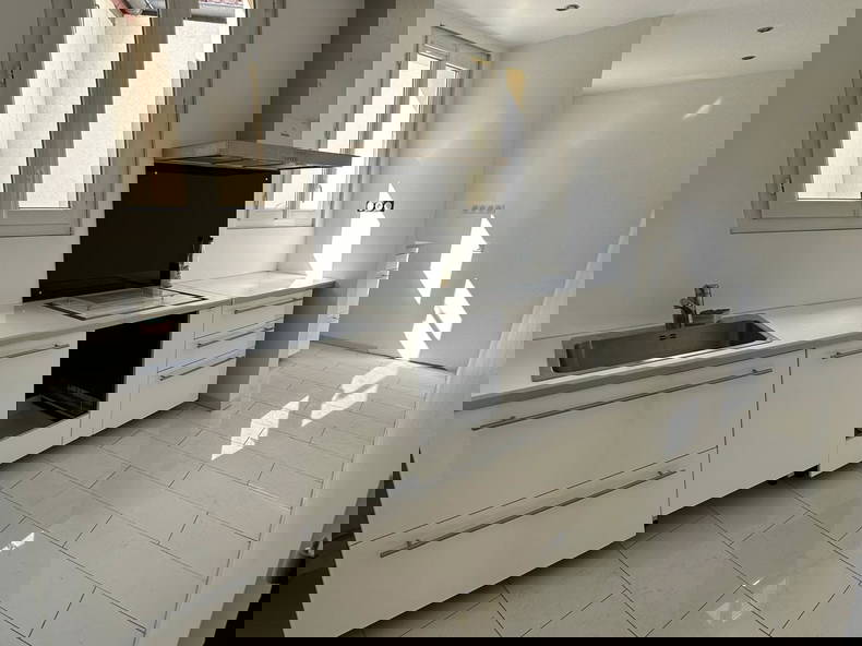 Colocación Nanterre 390380-1