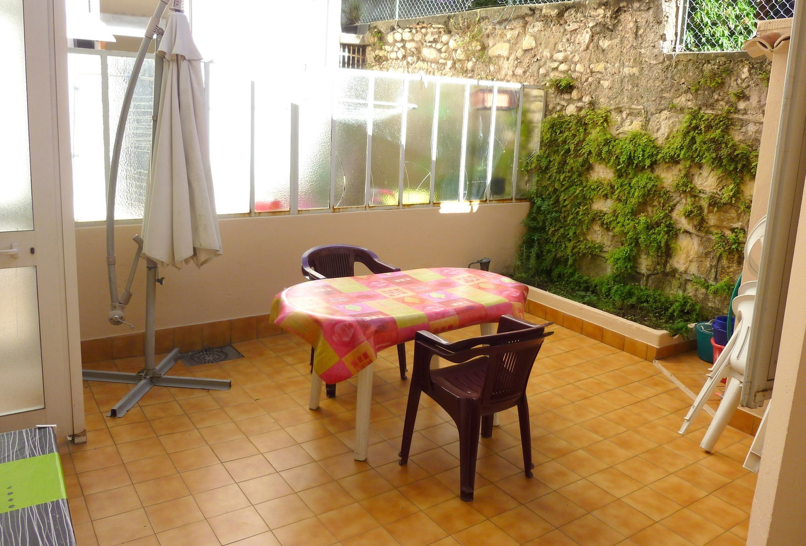 Colocation Nice 89010