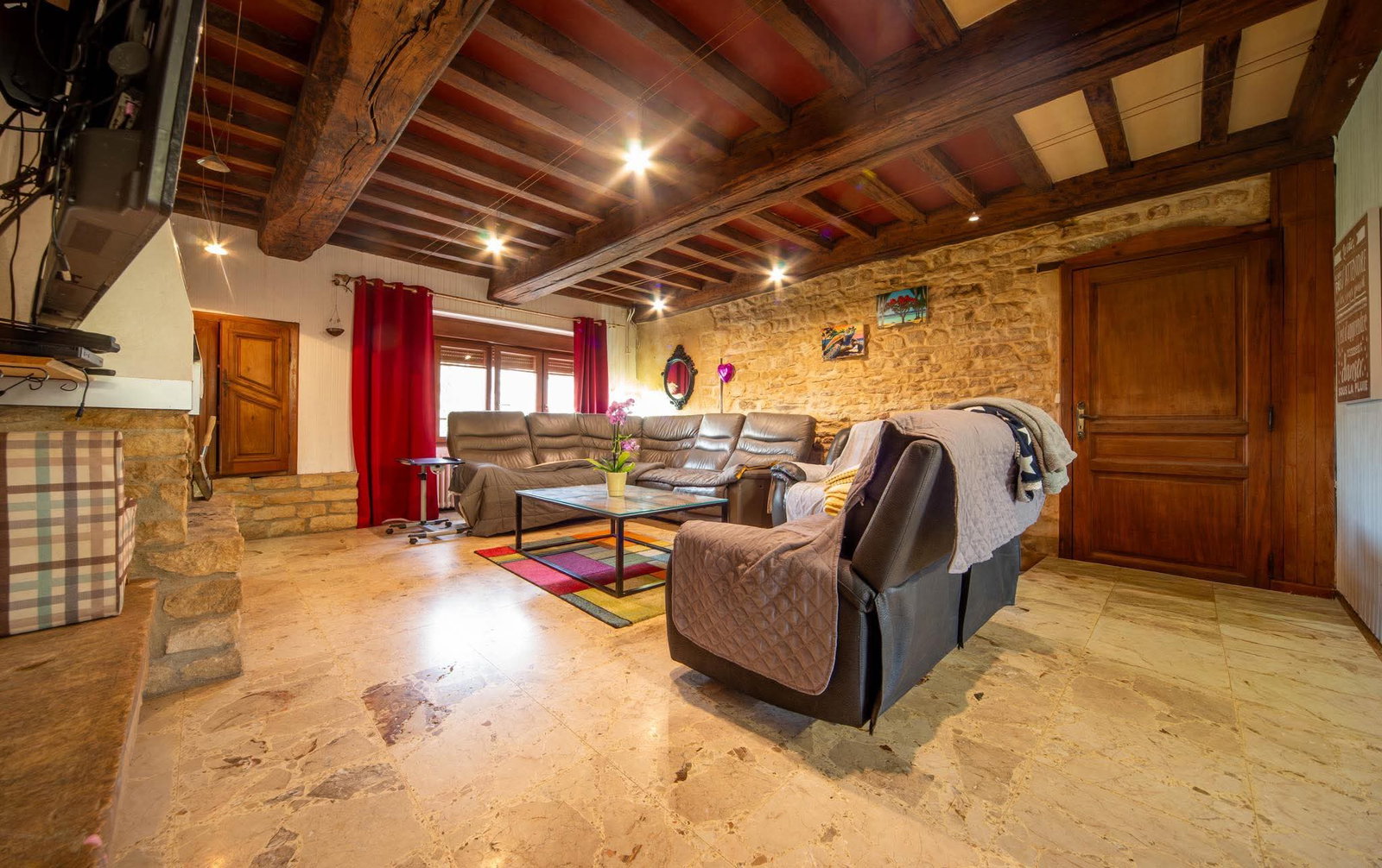 Shared Housing Renève 674635