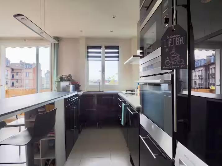 Delat Boende Colombes 670890
