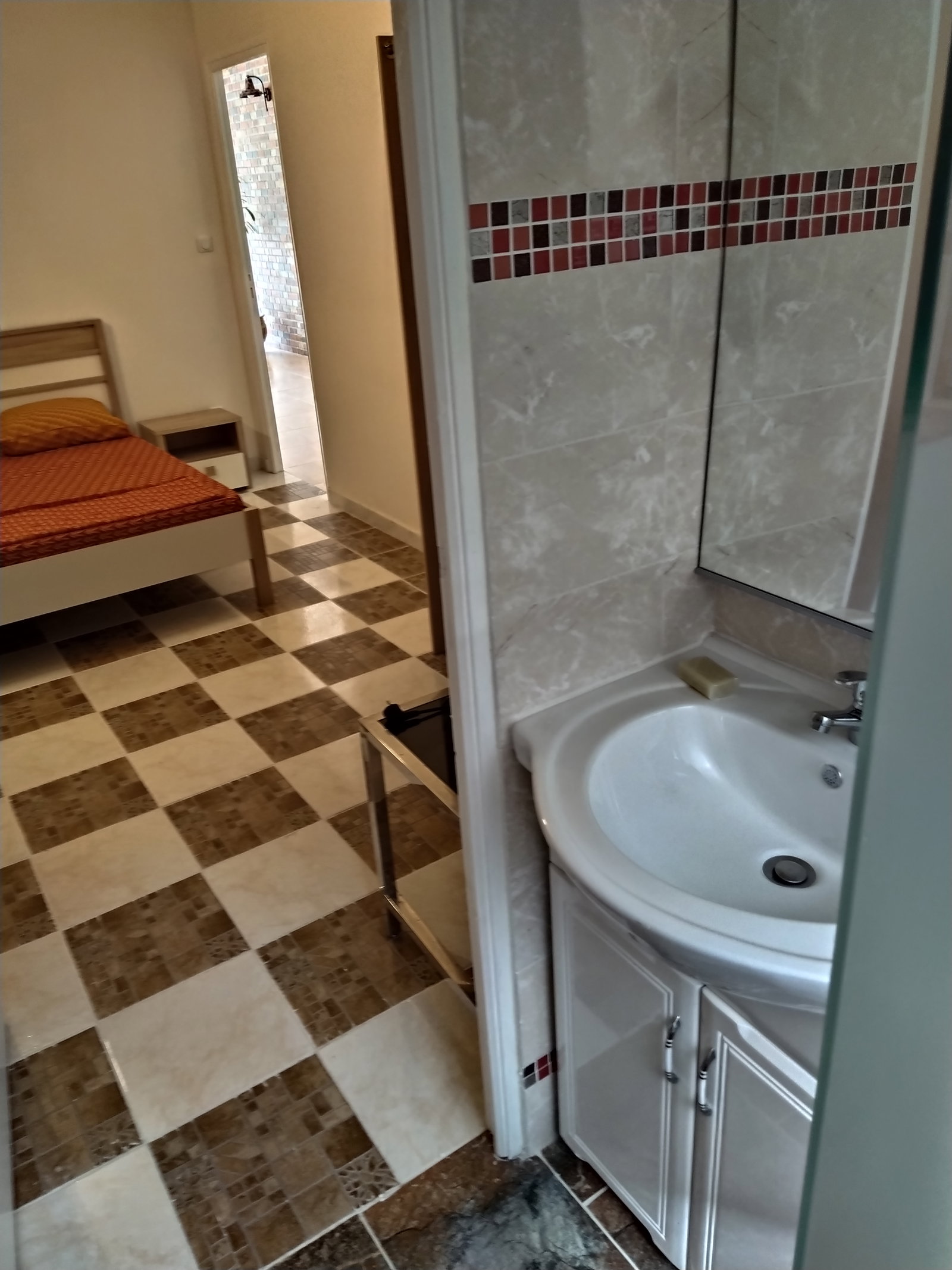 Shared Housing Saint-Joseph 677484