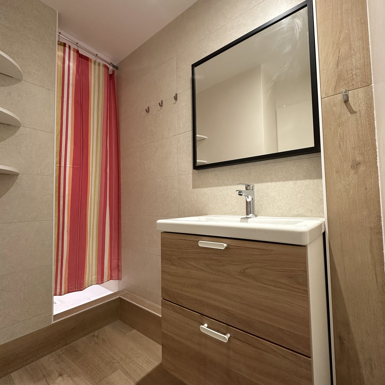 Shared Housing Tassin-la-Demi-Lune 676304