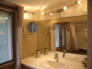 Shared Accommodation Collias 158143-6