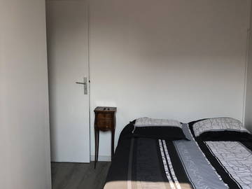 Chambre À Louer Champs-Sur-Marne 334087