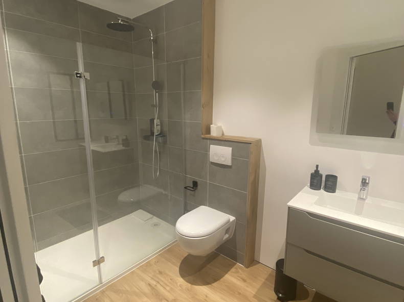 Chambre Chez L'habitant Val-de-Ruz 378260-1