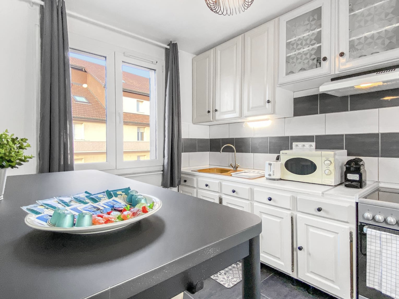 Colocación Ambilly 451422-2