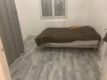 Roomlala | Shared room for rent from March 15 to April 9