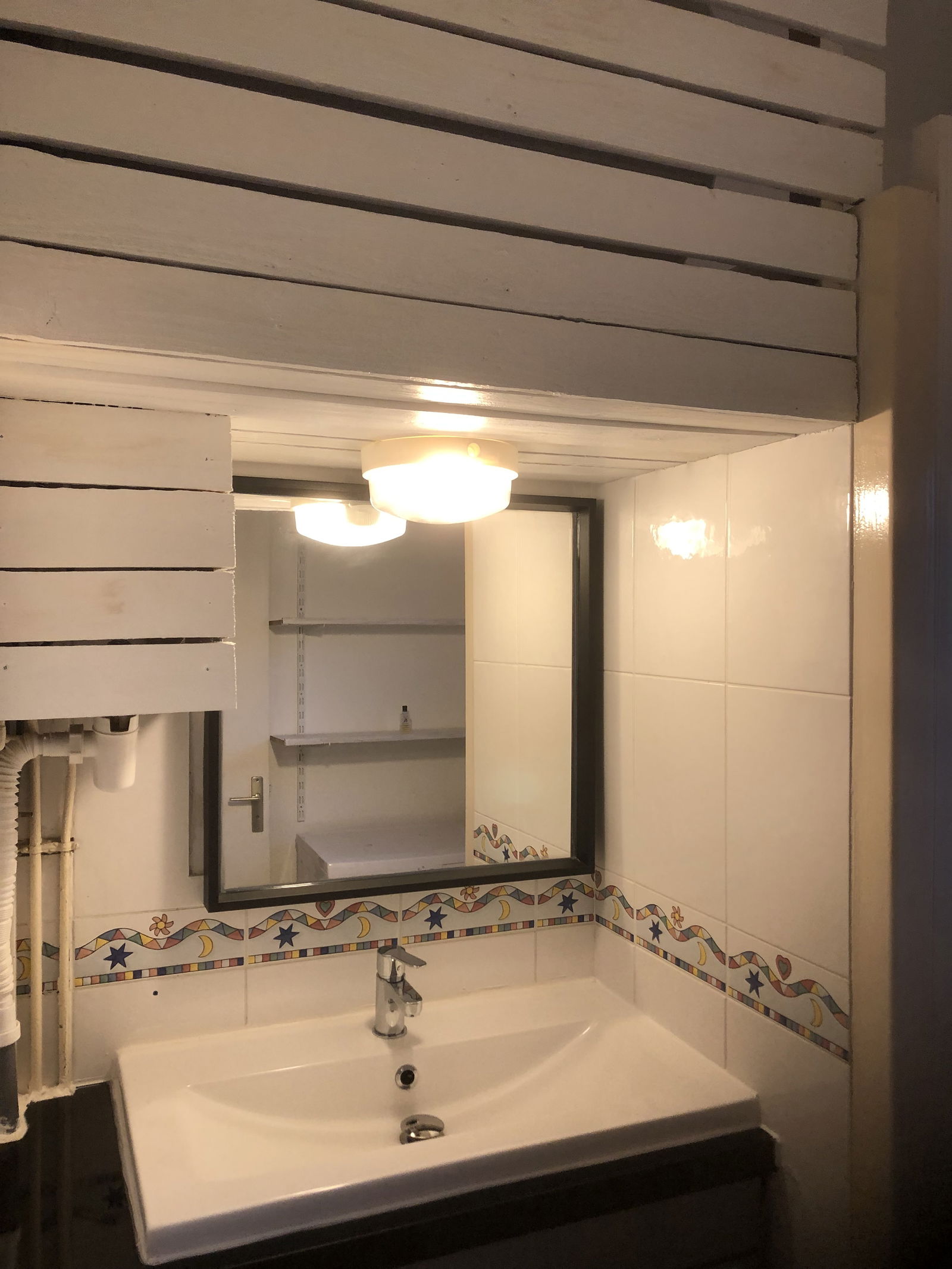 Colocation Tours 236315